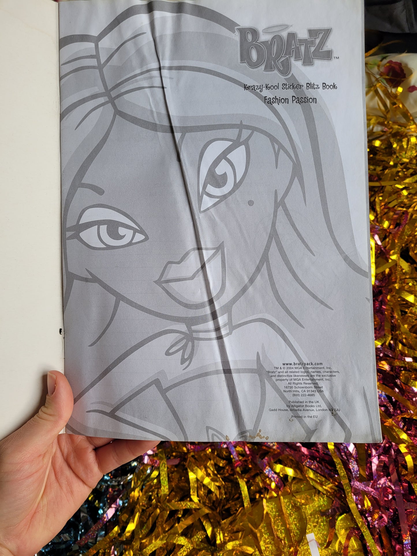 Bratz Krazy-Kool Sticker Blitz Book Fashion Passion 2004